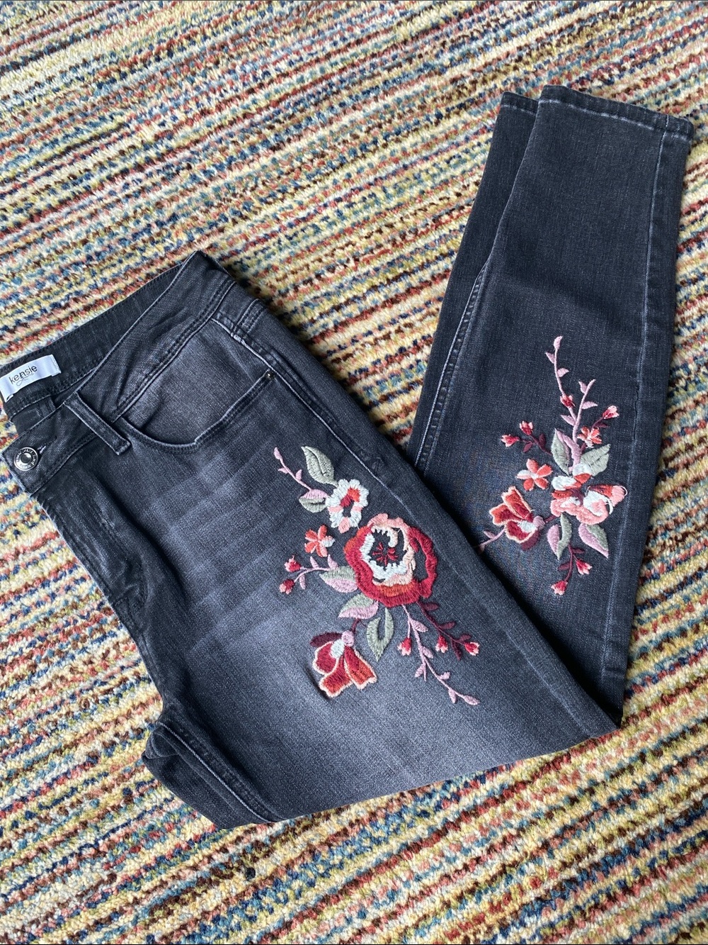 Kensie Black Skinny Jeans with Red & Pink Floral Embroidery 6/28